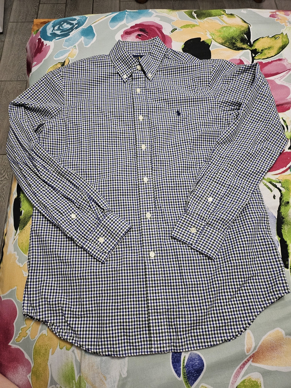 Rhalph Lauren Men's Blue and White Check Button-Down Shirt